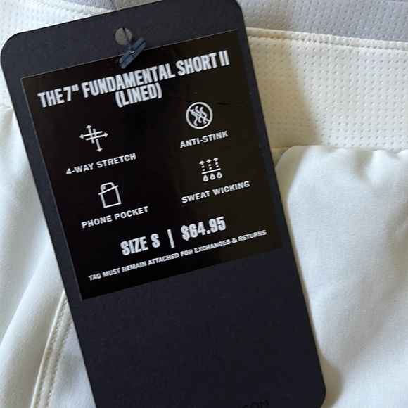 New FABLETICS Men’s 7” The Fundamental Short II Lined bone size Small - Picture 5 of 11